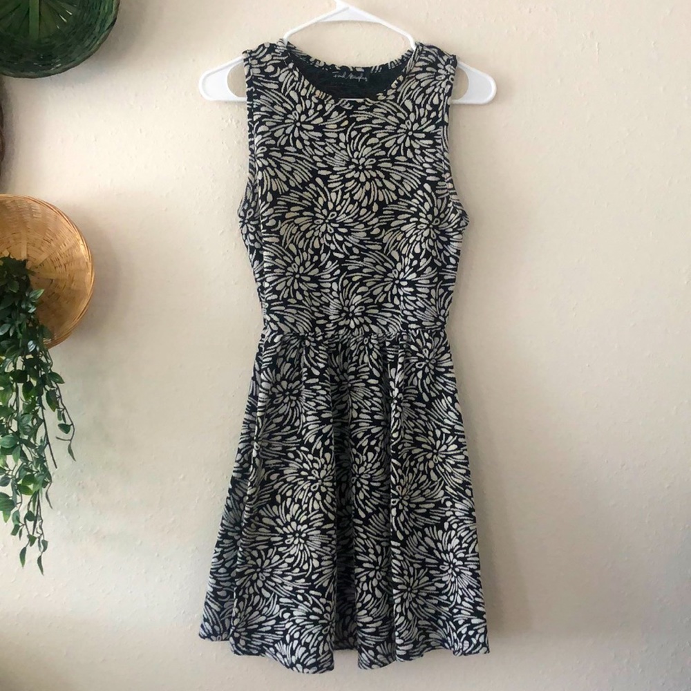 French Atmosphere Sun dress - black and white
